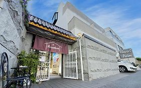 Rosenheim 1LDKルームA 東京都新宿区大久保駅徒歩3分新大久保駅徒歩7分無料WIFI